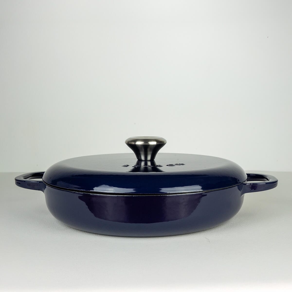 Season Cast Iron Shallow Casserole Midnight Blue