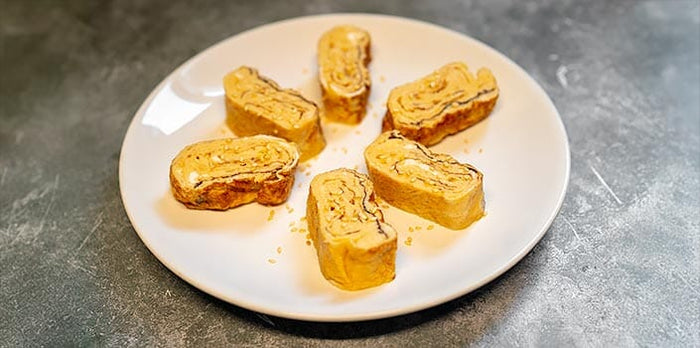 How to Make Japanese Omelette (Tamagoyaki)