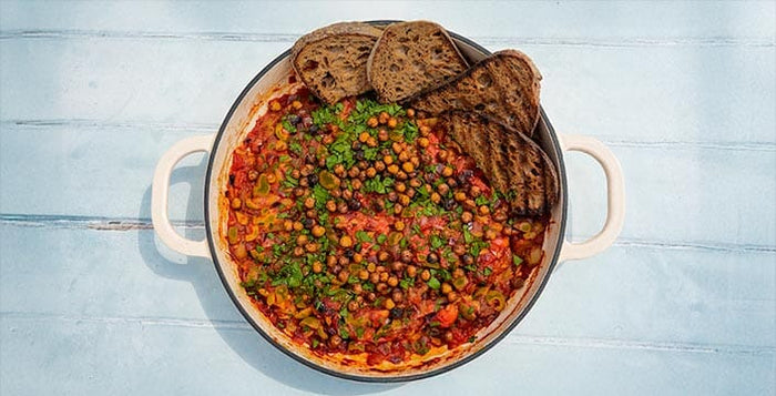 Summer Brunch - Vegan Shakshuka with Crispy Chickpeas