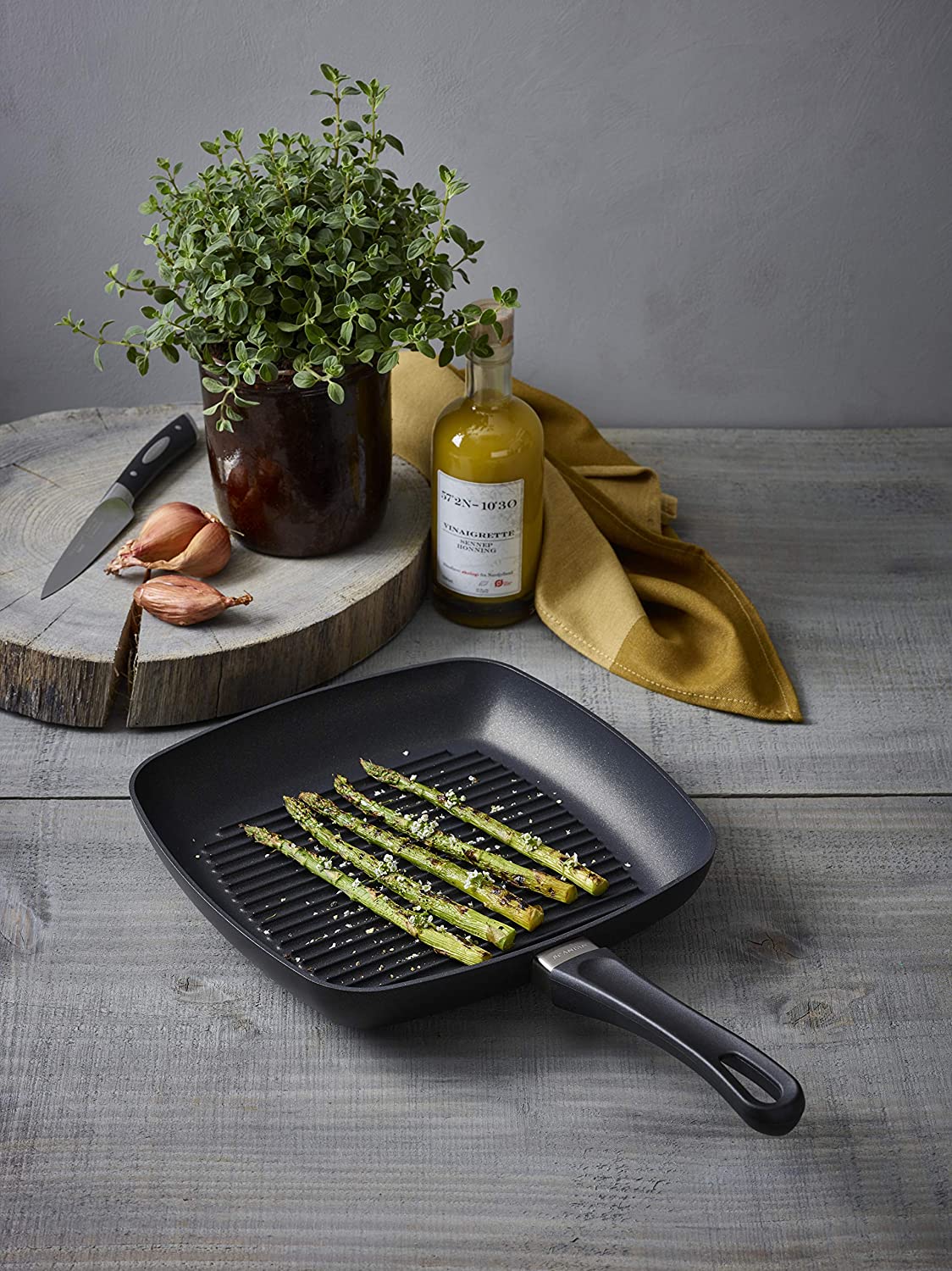 Grill and Griddle Pans