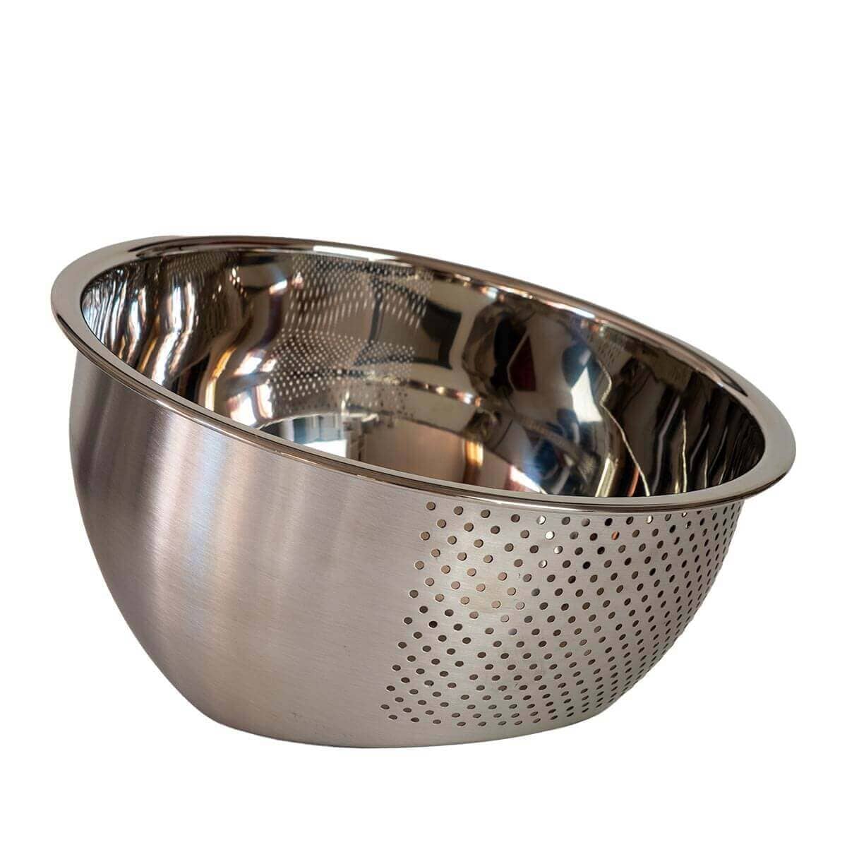 Season Angled Colander