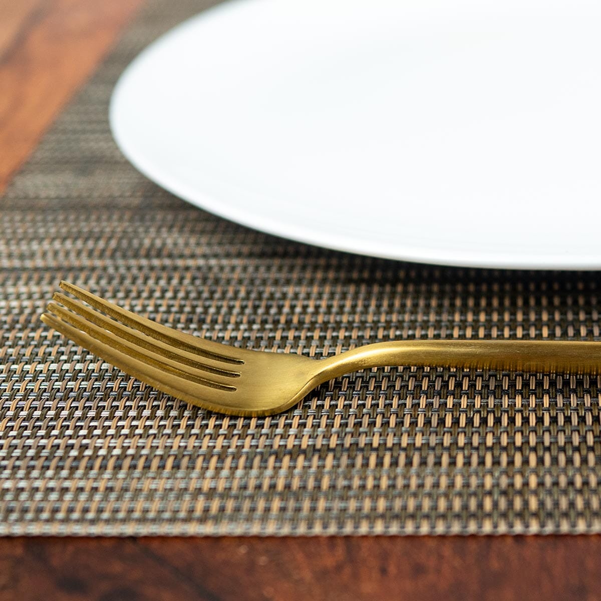 Season Brown-Black Weave Placemat