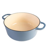 Cocotte en fonte assaisonnée aux mûres