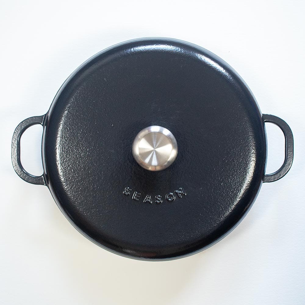 Season Cast Iron Shallow Casserole Blackberry