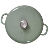 Cocotte en fonte assaisonnée aux mûres
