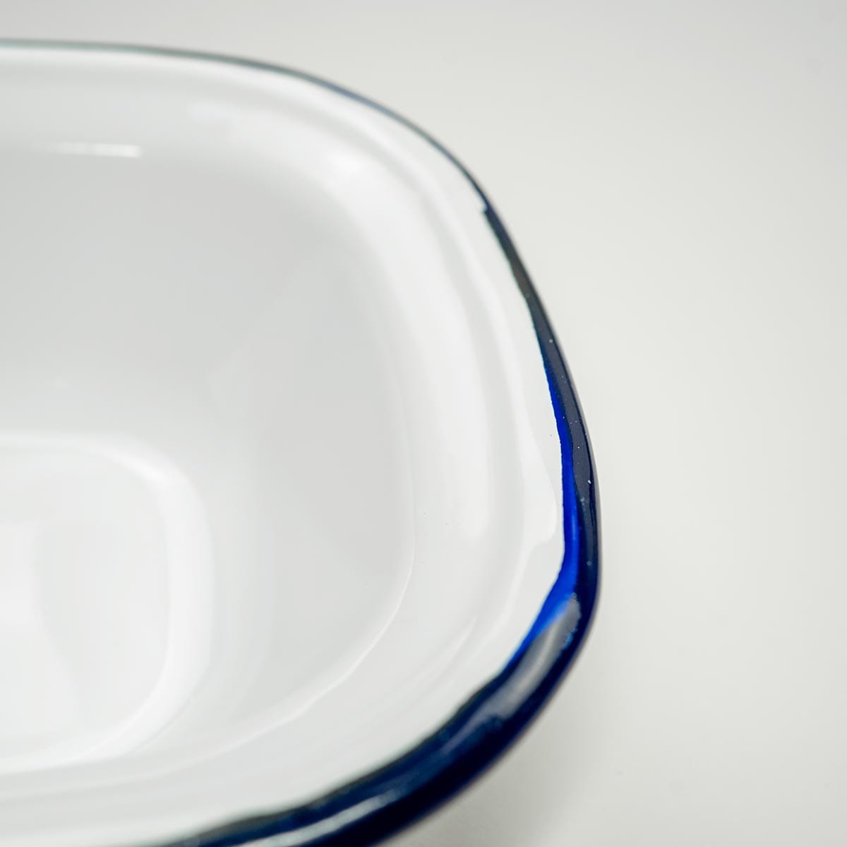 Season Enamel Pie Dish