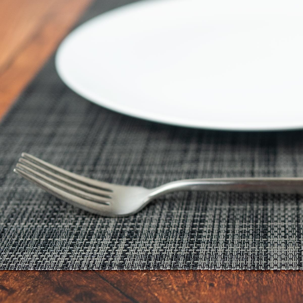 Season Grey-Charcoal Weave 2 Placemat