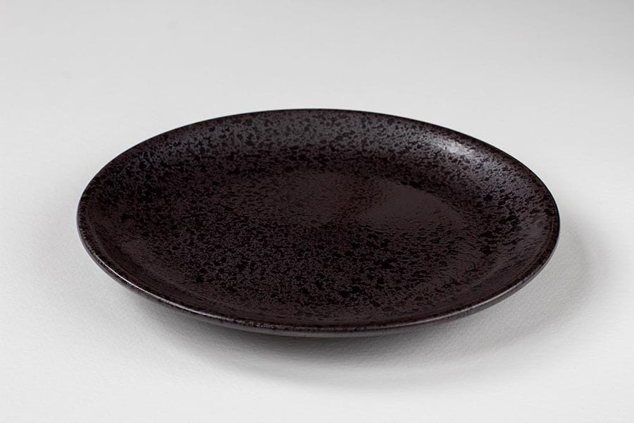 Season Black Mottled Plate