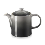 Le Creuset Grand Teapot