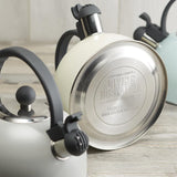 Traditional Whistling Kettle 1.4L