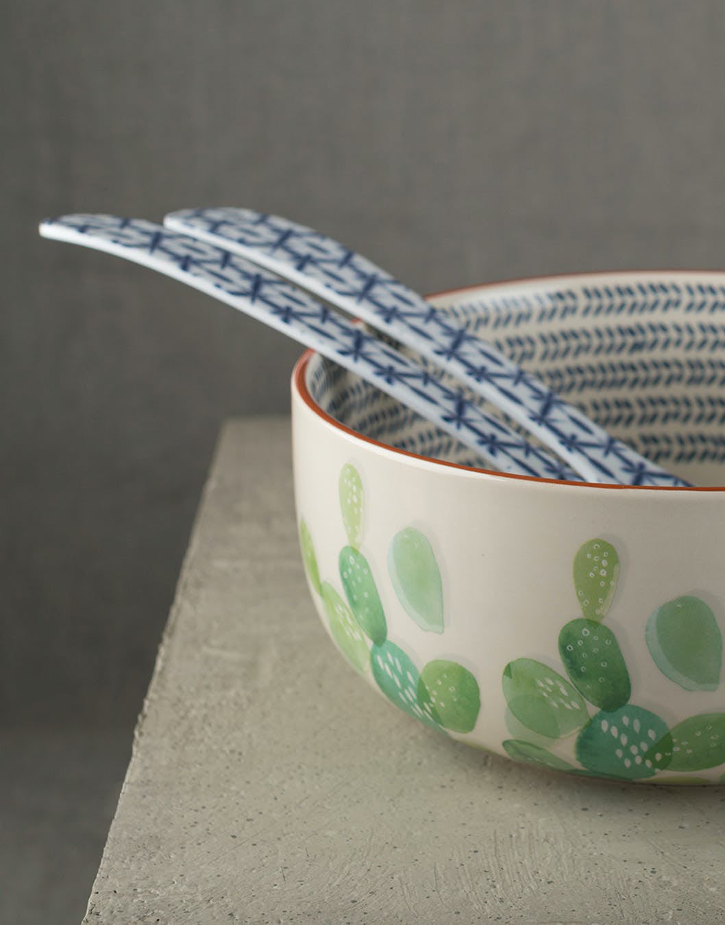 Mikasa Drift Salad Bowl