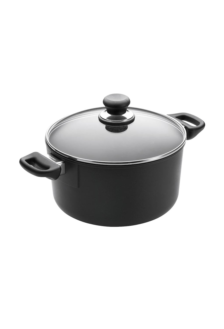 Scanpan Classic Dutch Oven with lid