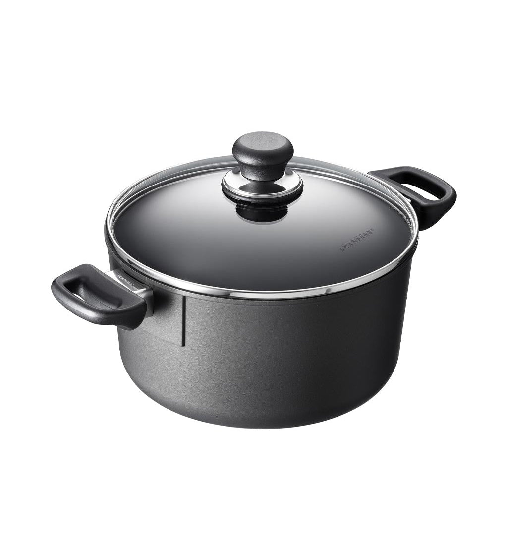 Scanpan Classic Induction Dutch Oven with lid