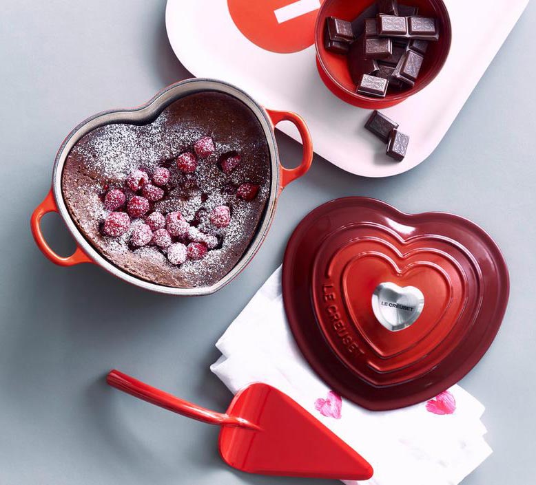 Le Creuset Cast Iron Heart Casserole Dish with Heart Shaped Knob